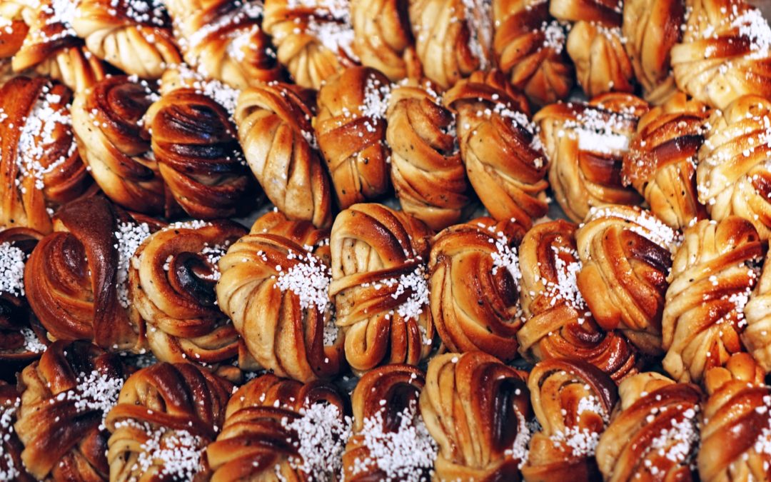 Baka de ljuvligaste kanelbullarna med detta enkla recept